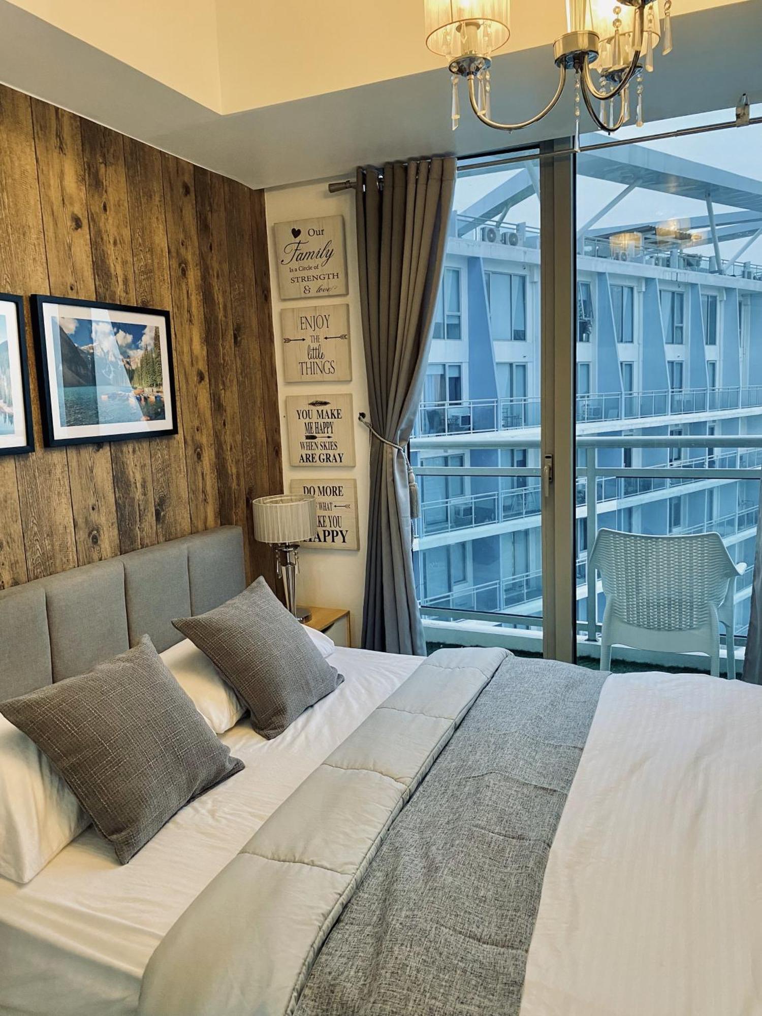 The Bahamas & Maldives Suites At Azure Residences Paranaque 15 Mins Manila Airport T3 Exterior photo